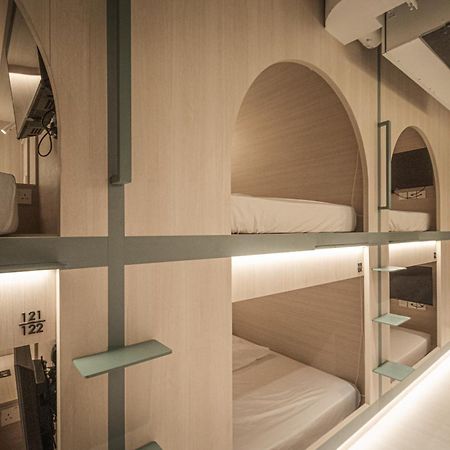 Jyu Capsule Hotel สิงคโปร์ ภายนอก รูปภาพ