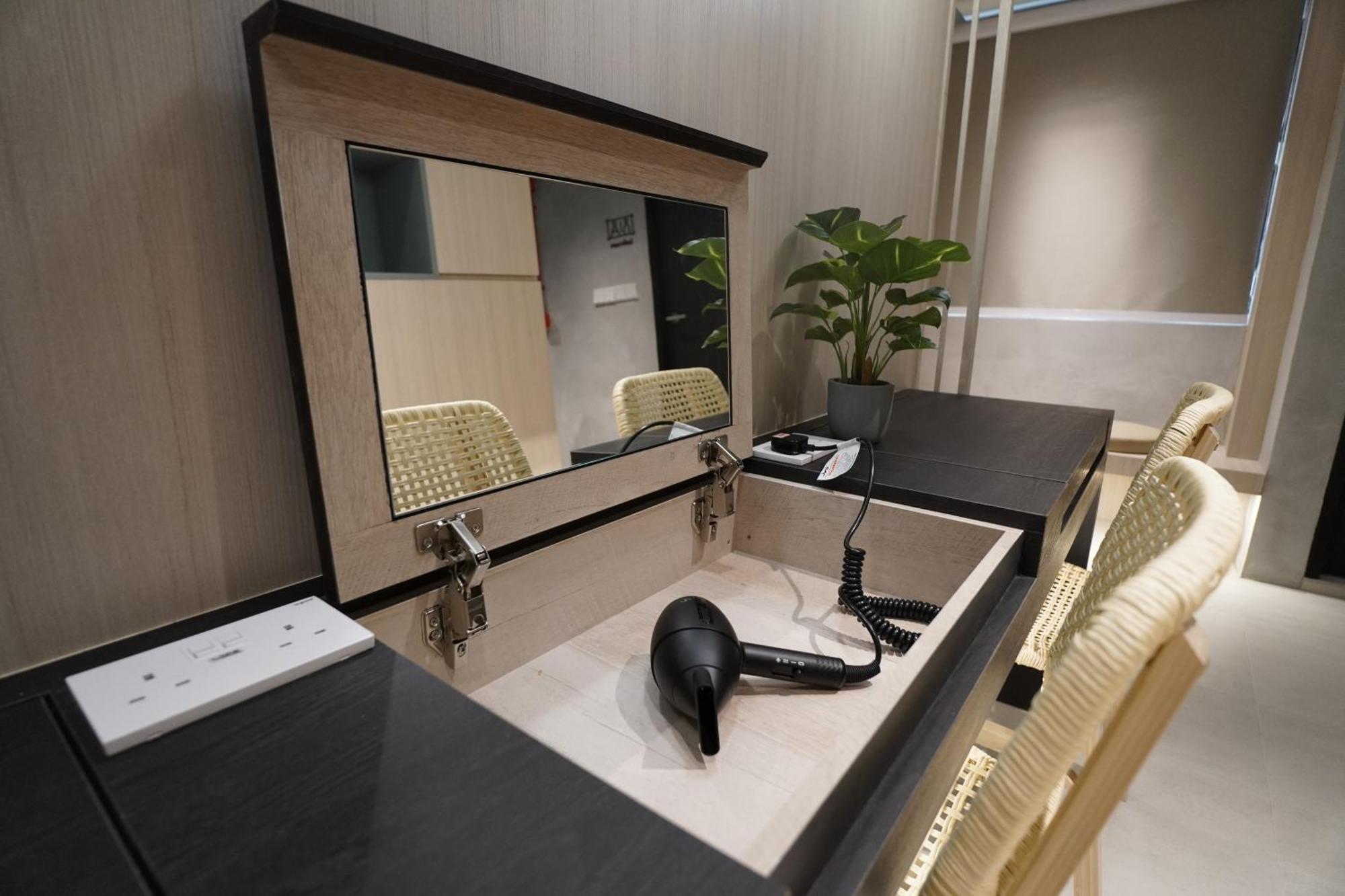 Jyu Capsule Hotel สิงคโปร์ ภายนอก รูปภาพ